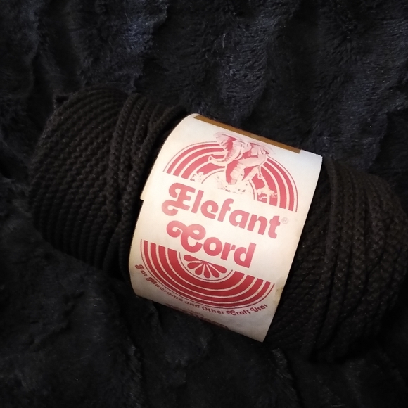 Macrame Yarn Vintage Brown Elefant Cord 100% Textured Herculon 100 yds skein 6mm - Picture 9 of 12